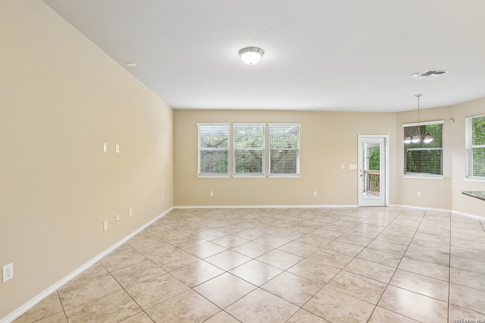 914 Horn Run San Antonio TX 78245