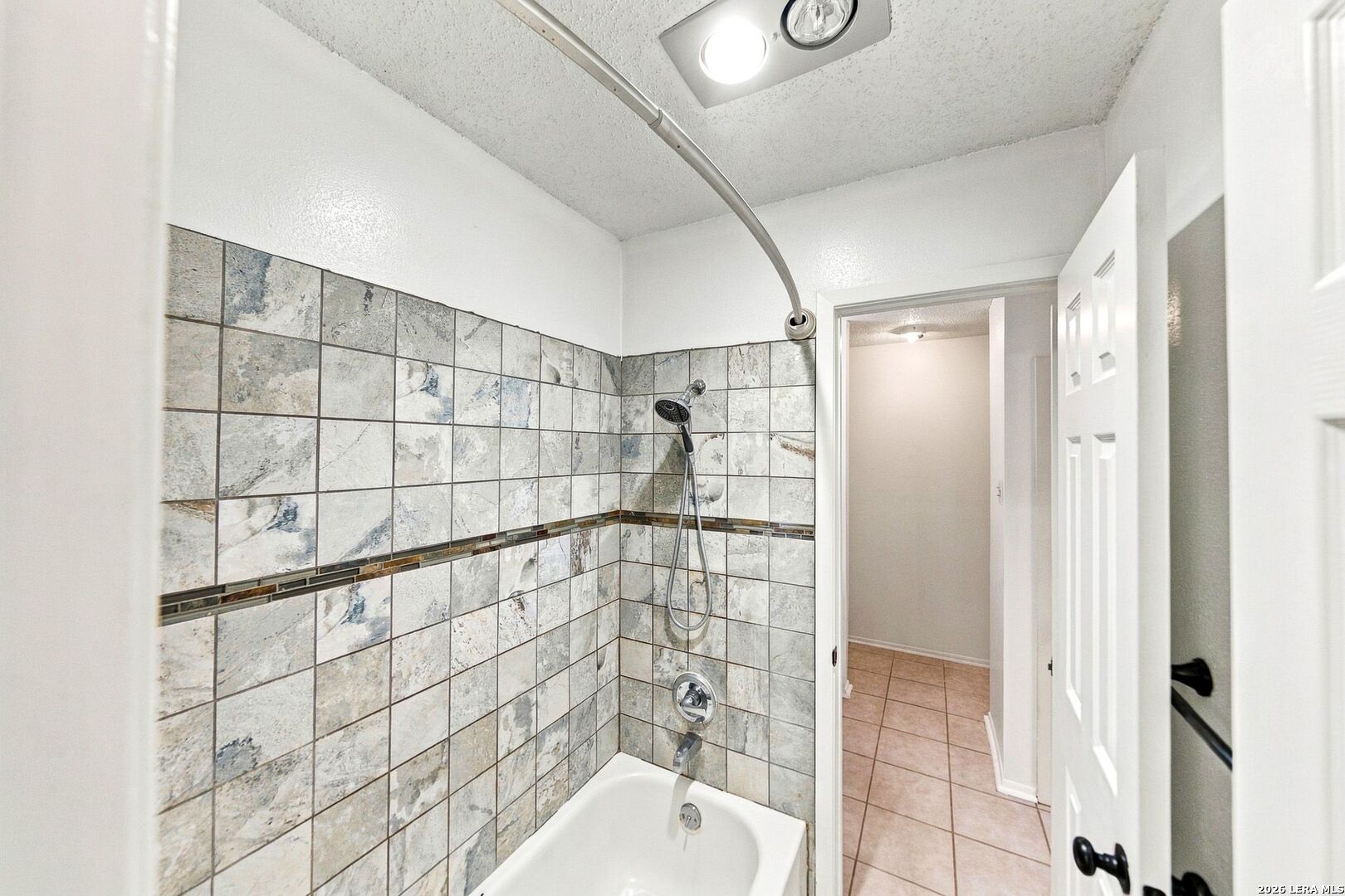 9410 Valley Bend San Antonio TX 78250