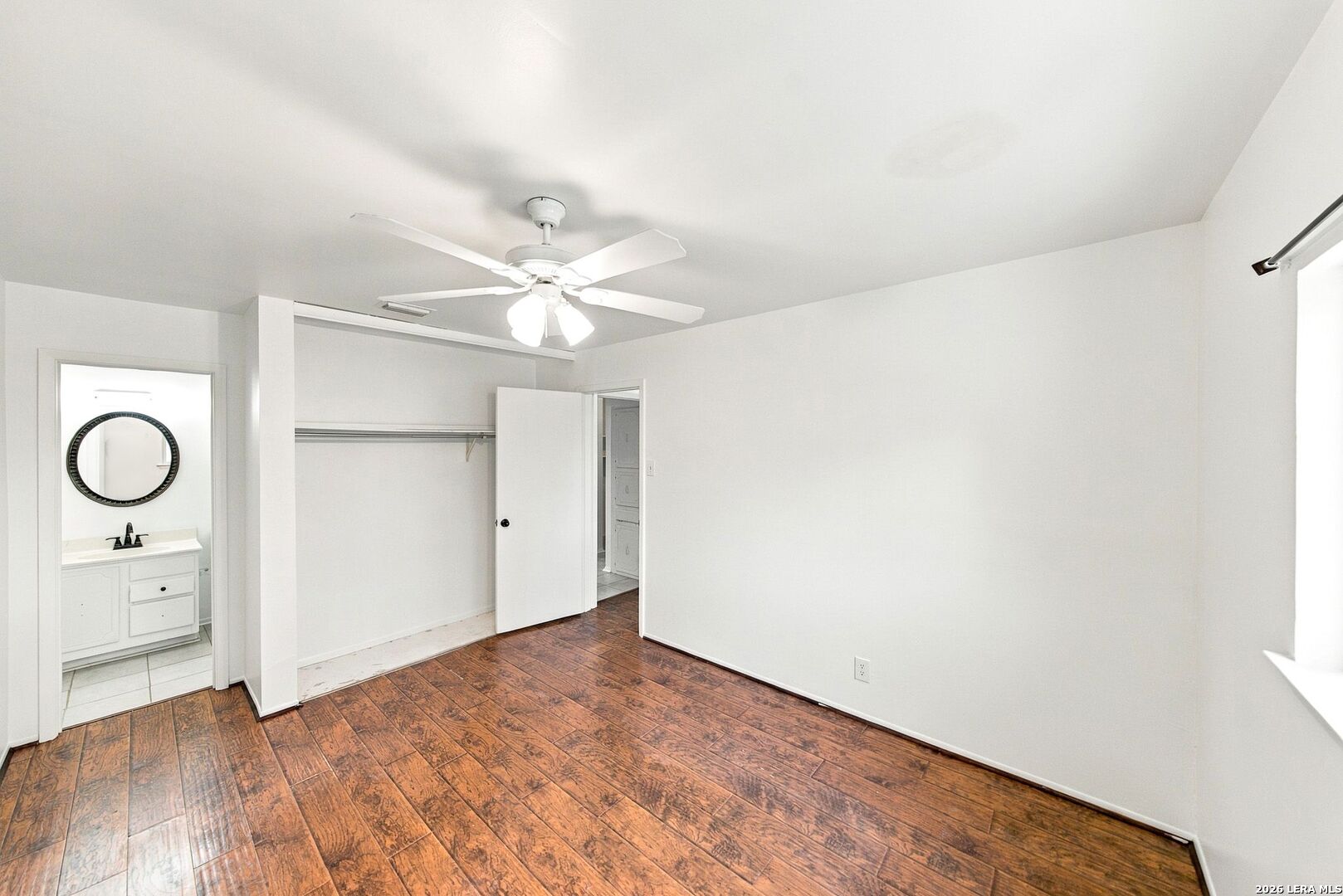 9410 Valley Bend San Antonio TX 78250