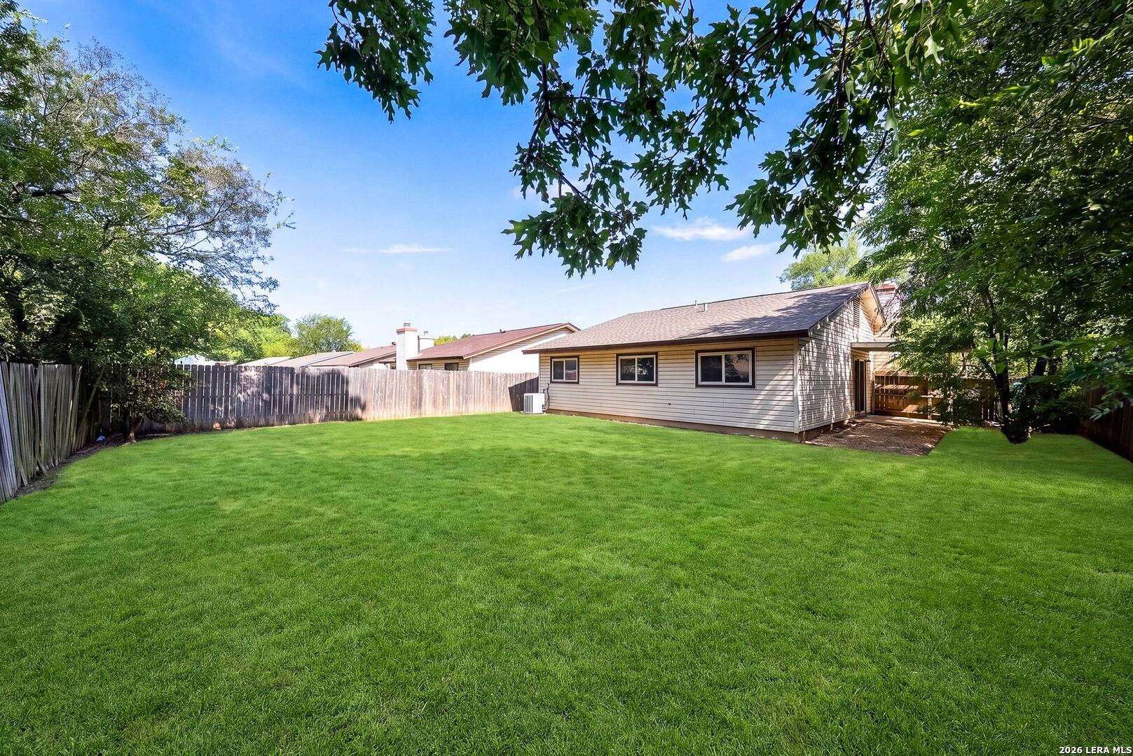 9410 Valley Bend San Antonio TX 78250