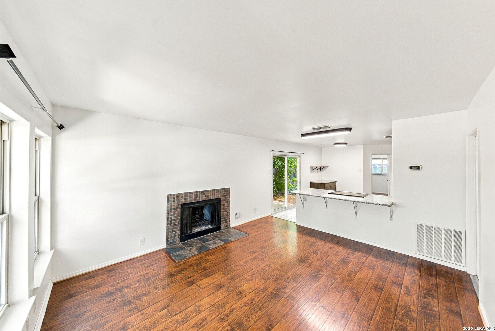 9410 Valley Bend San Antonio TX 78250