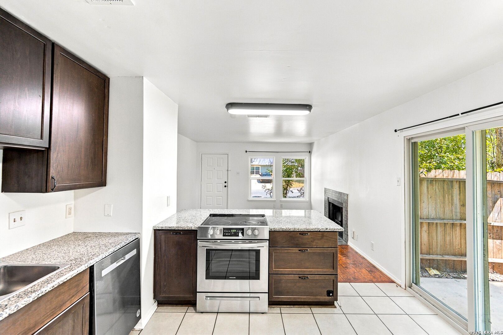 9410 Valley Bend San Antonio TX 78250