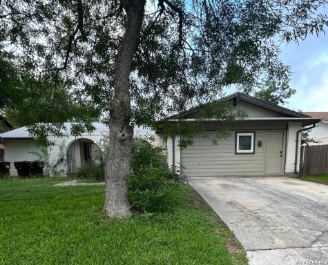 6718 Chelsea Wood San Antonio TX 78239