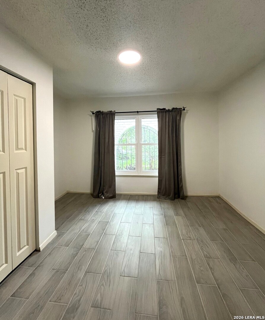 6718 Chelsea Wood San Antonio TX 78239