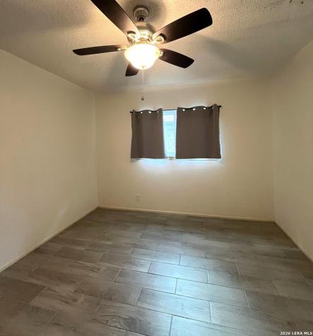 6718 Chelsea Wood San Antonio TX 78239