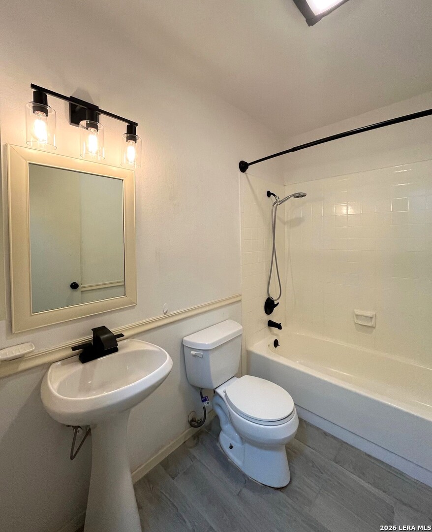 6718 Chelsea Wood San Antonio TX 78239