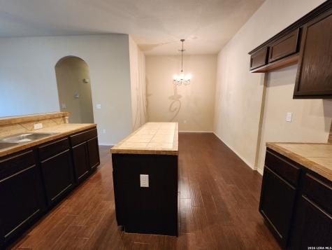 712 Creekside Circle New Braunfels TX 78130