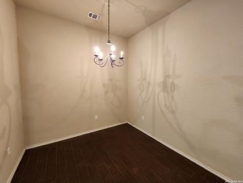 712 Creekside Circle New Braunfels TX 78130