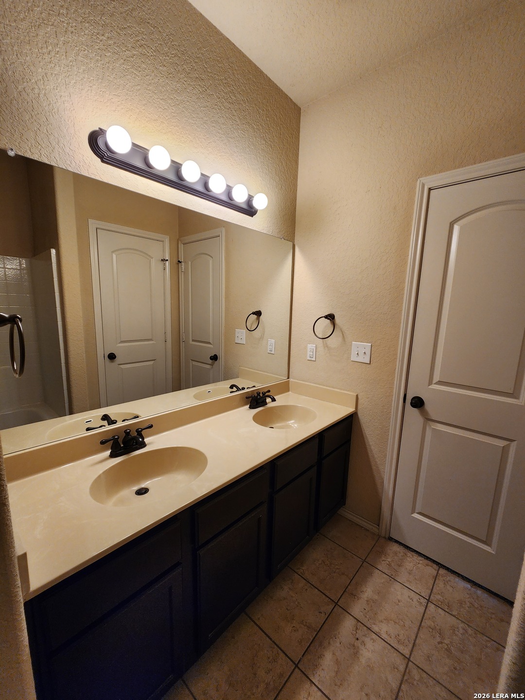 712 Creekside Circle New Braunfels TX 78130