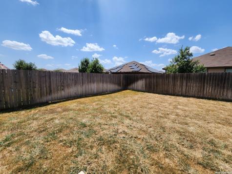 712 Creekside Circle New Braunfels TX 78130