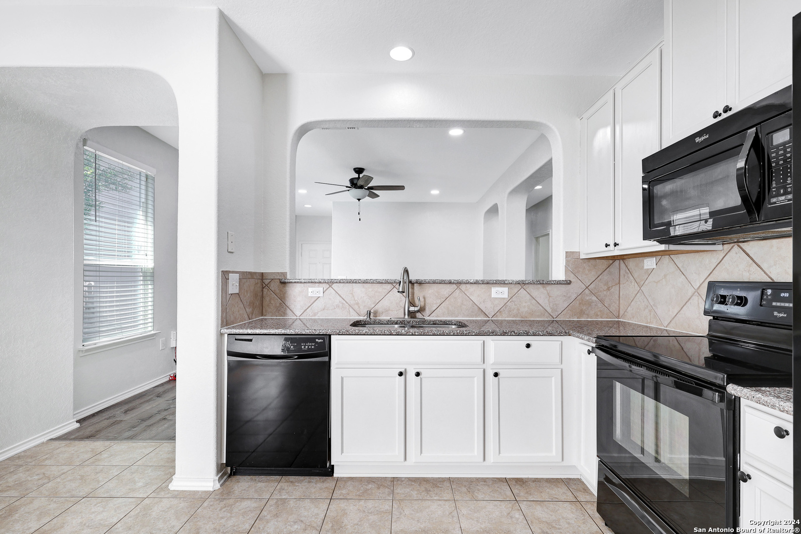 6126 Plumbago Place San Antonio TX 78218