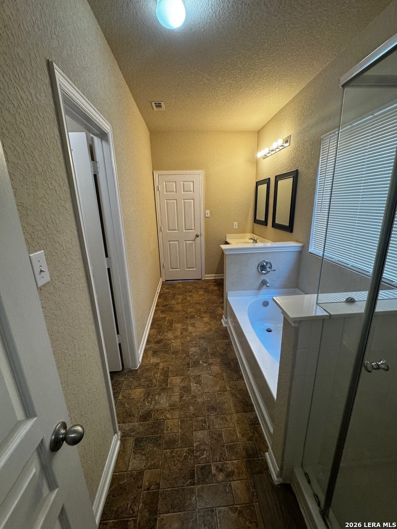 4202 Stanley Park Converse TX 78109