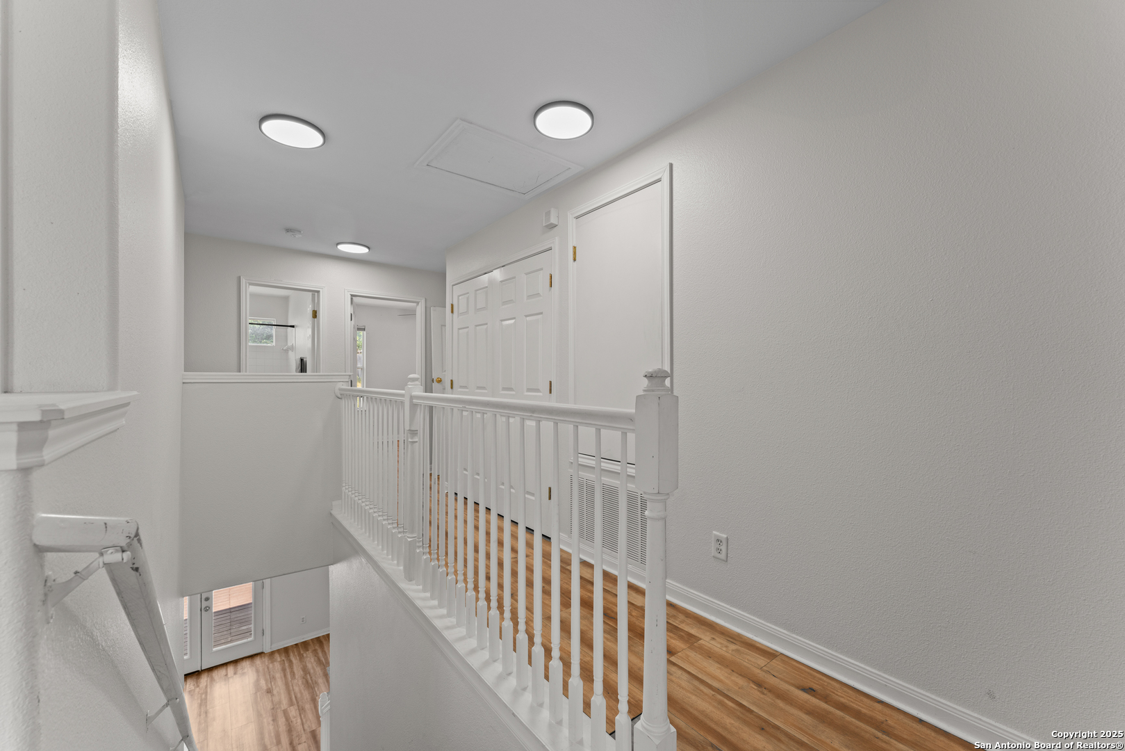 807 Midway Crest San Antonio TX 78258