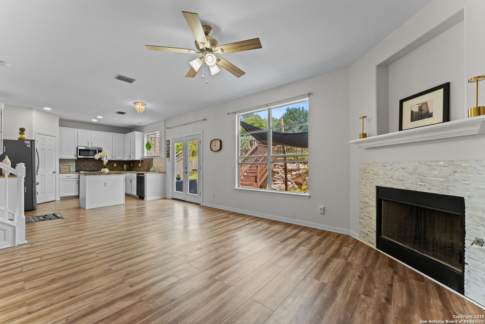 807 Midway Crest San Antonio TX 78258