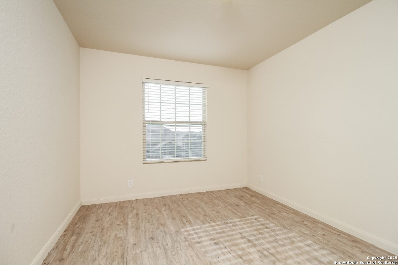 8615 Tesoro Hills San Antonio TX 78242