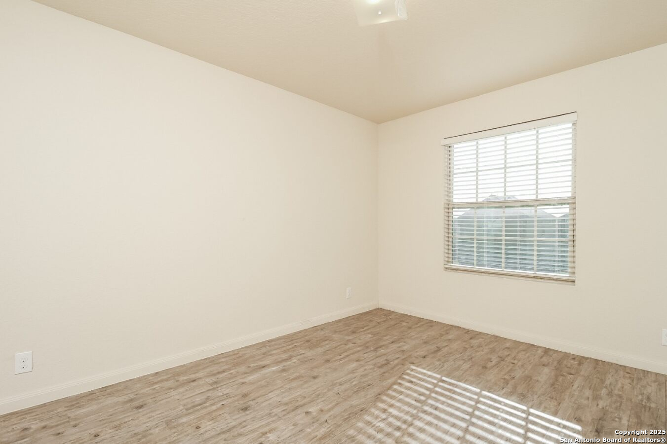 8615 Tesoro Hills San Antonio TX 78242