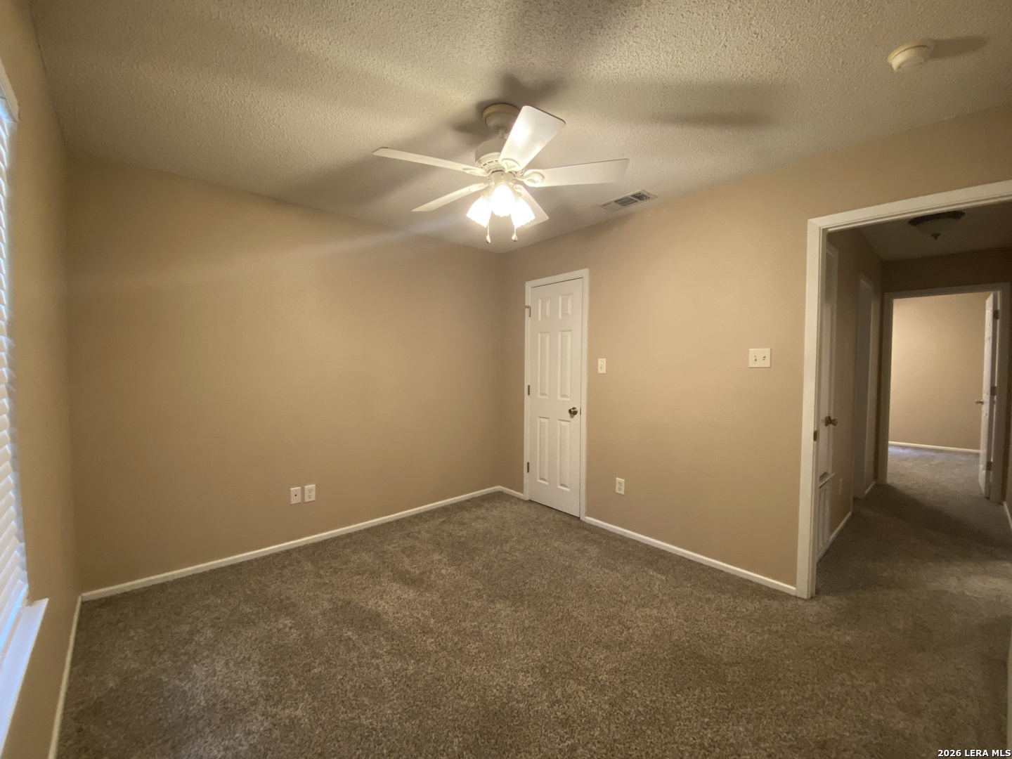 2712 Woodland Drive Pleasanton TX 78064