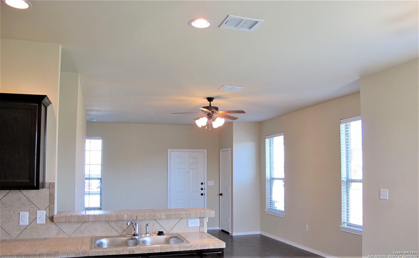 1140 Brown Rock Drive New Braunfels TX 78130