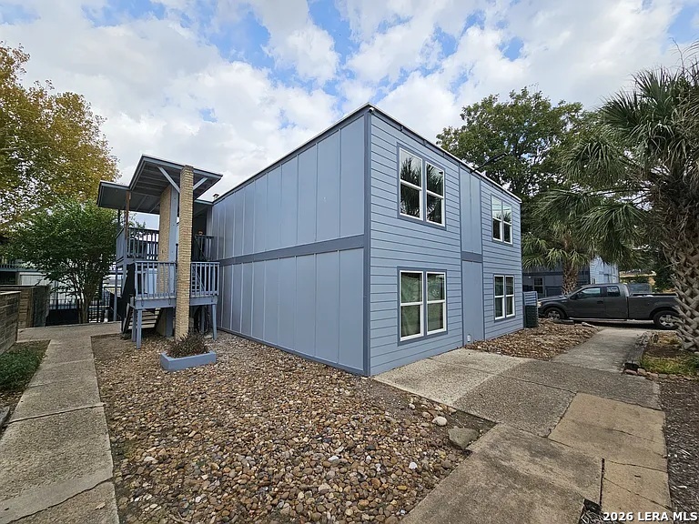 1305 E Mulberry Avenue San Antonio TX 78209