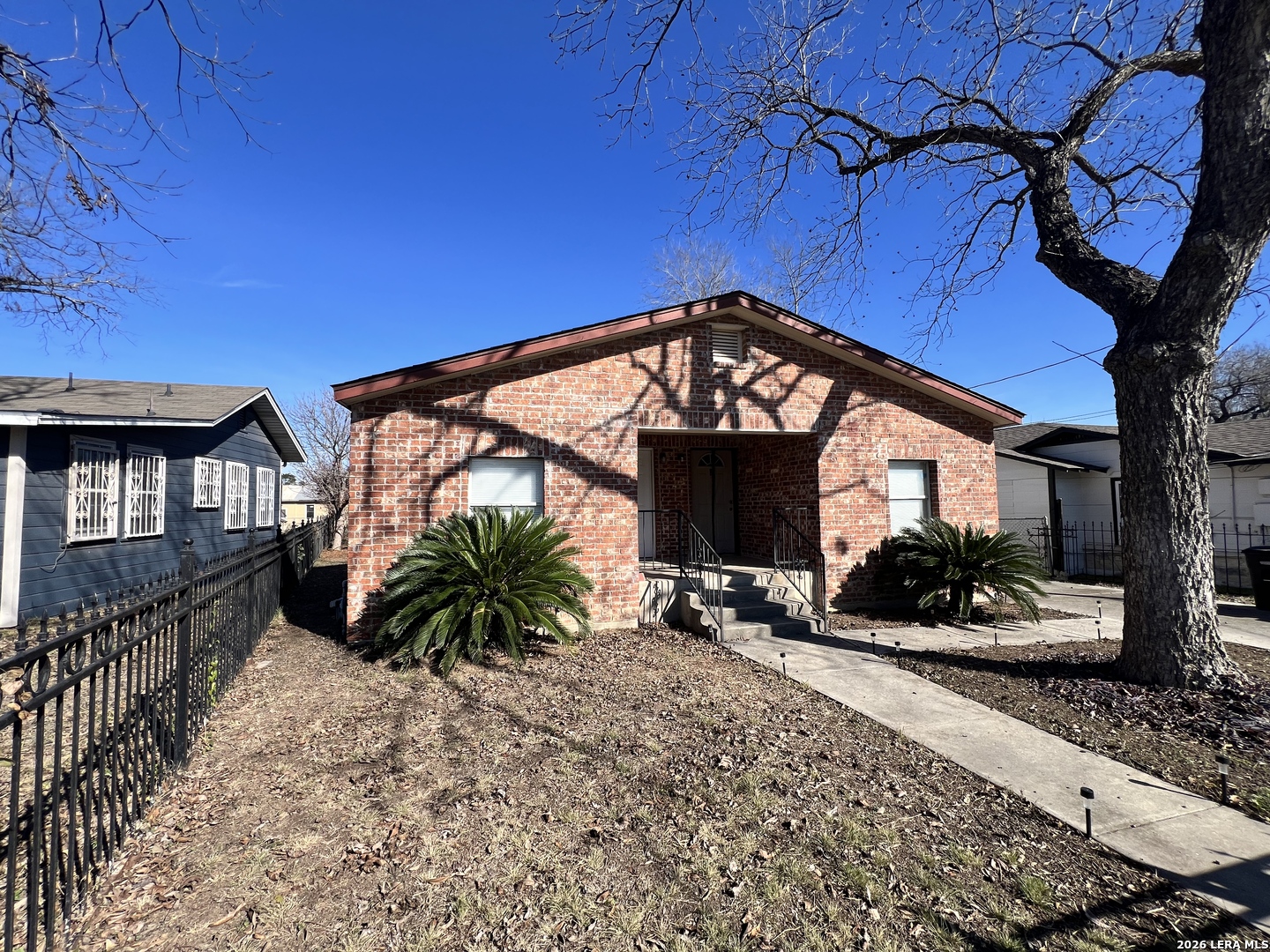 807 E Southcross San Antonio TX 78214