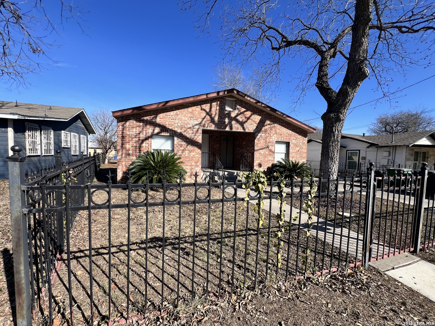 807 E Southcross San Antonio TX 78214