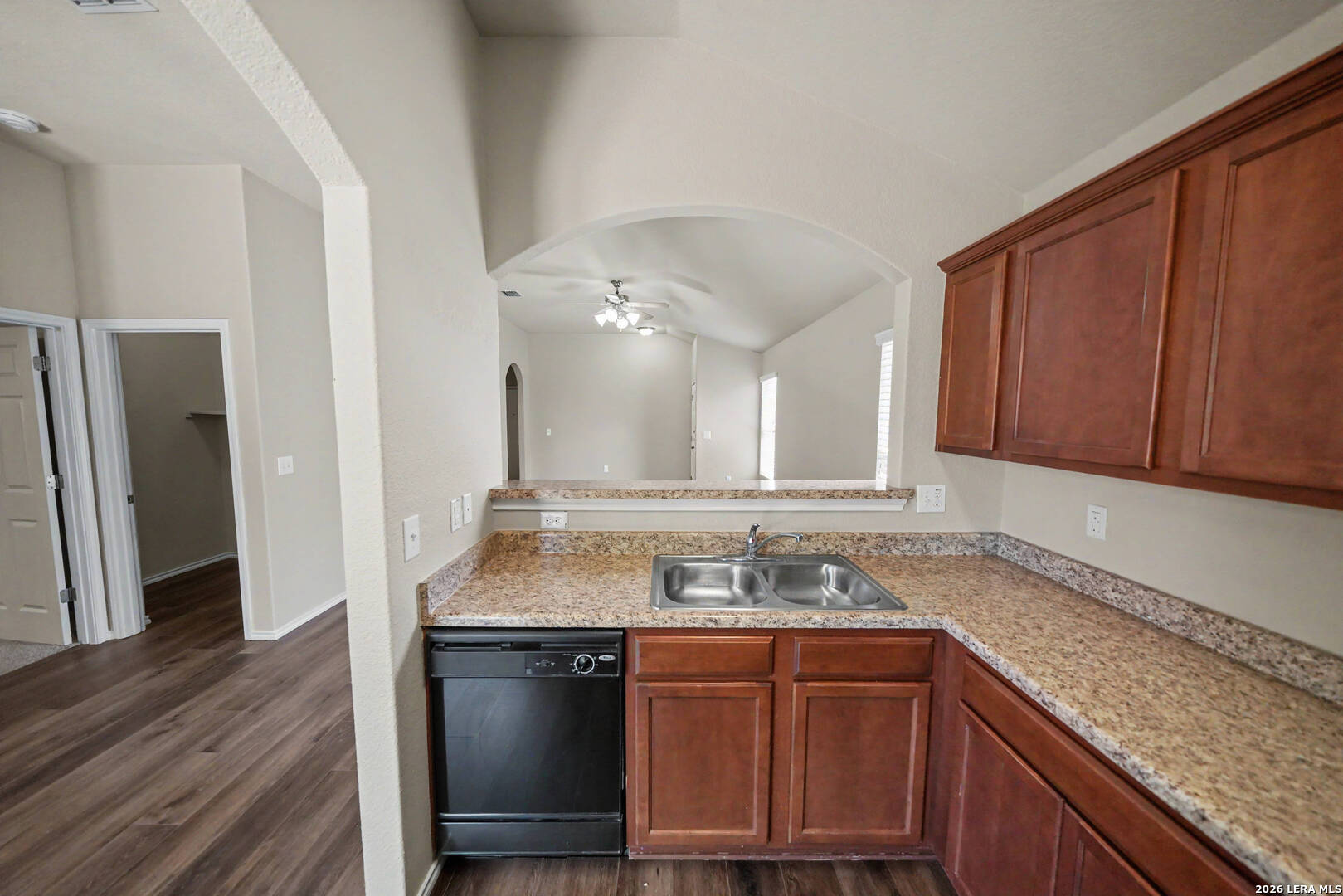 9622 Copper Rock Converse TX 78109