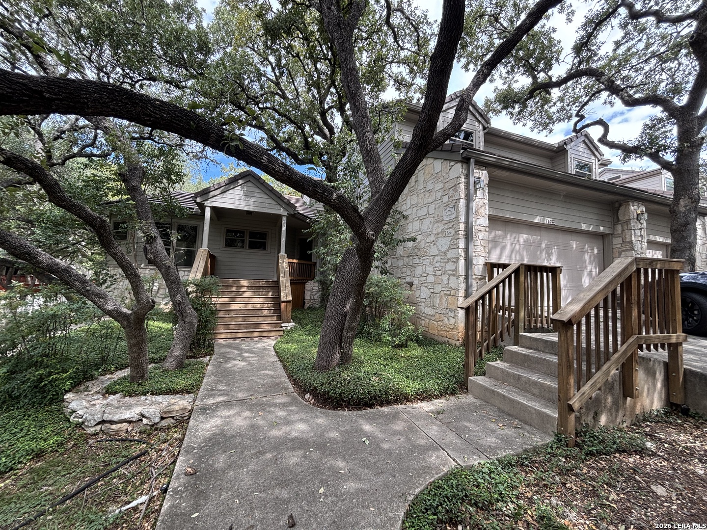1223 Golden Pond San Antonio TX 78248
