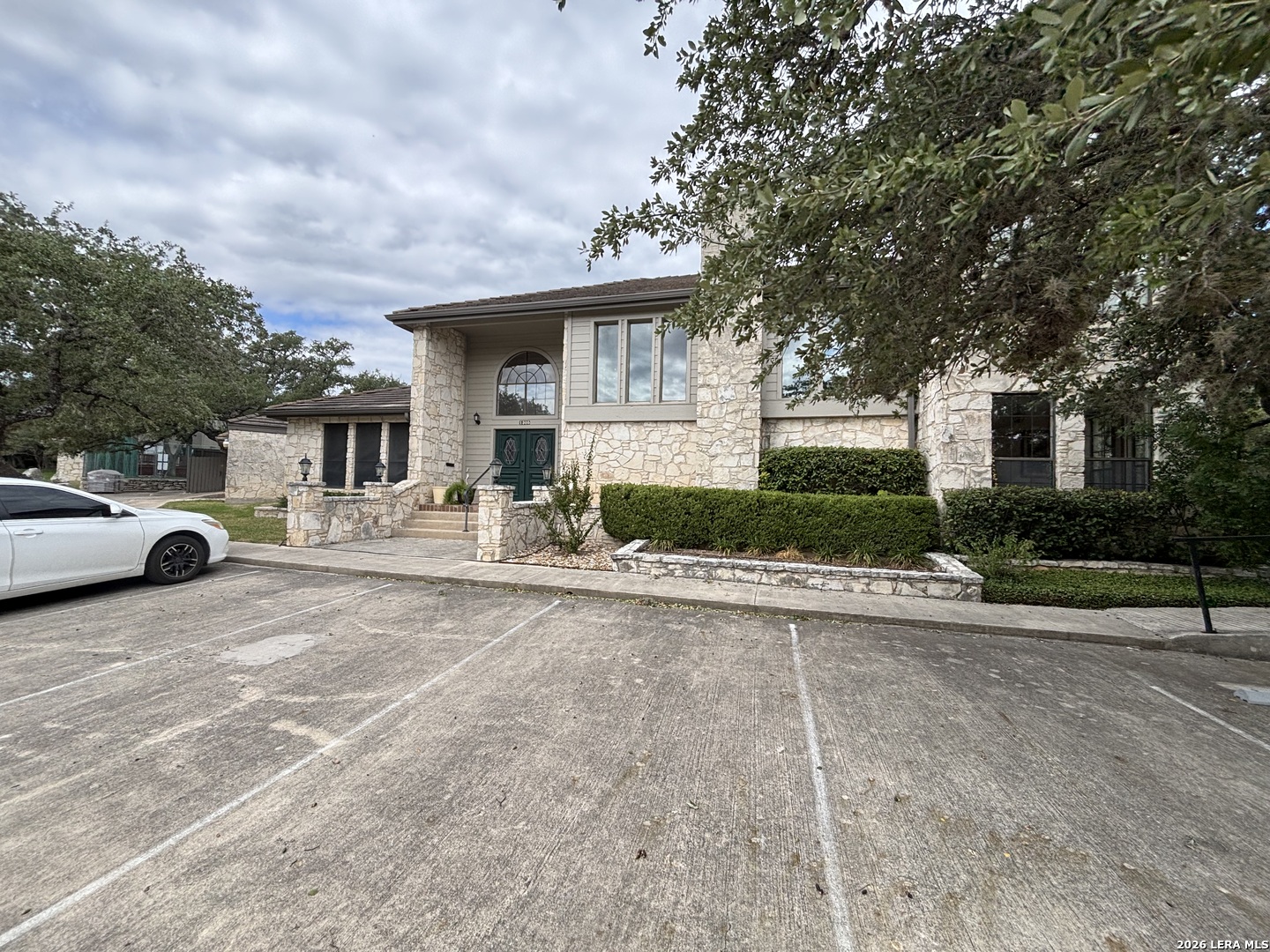 1223 Golden Pond San Antonio TX 78248
