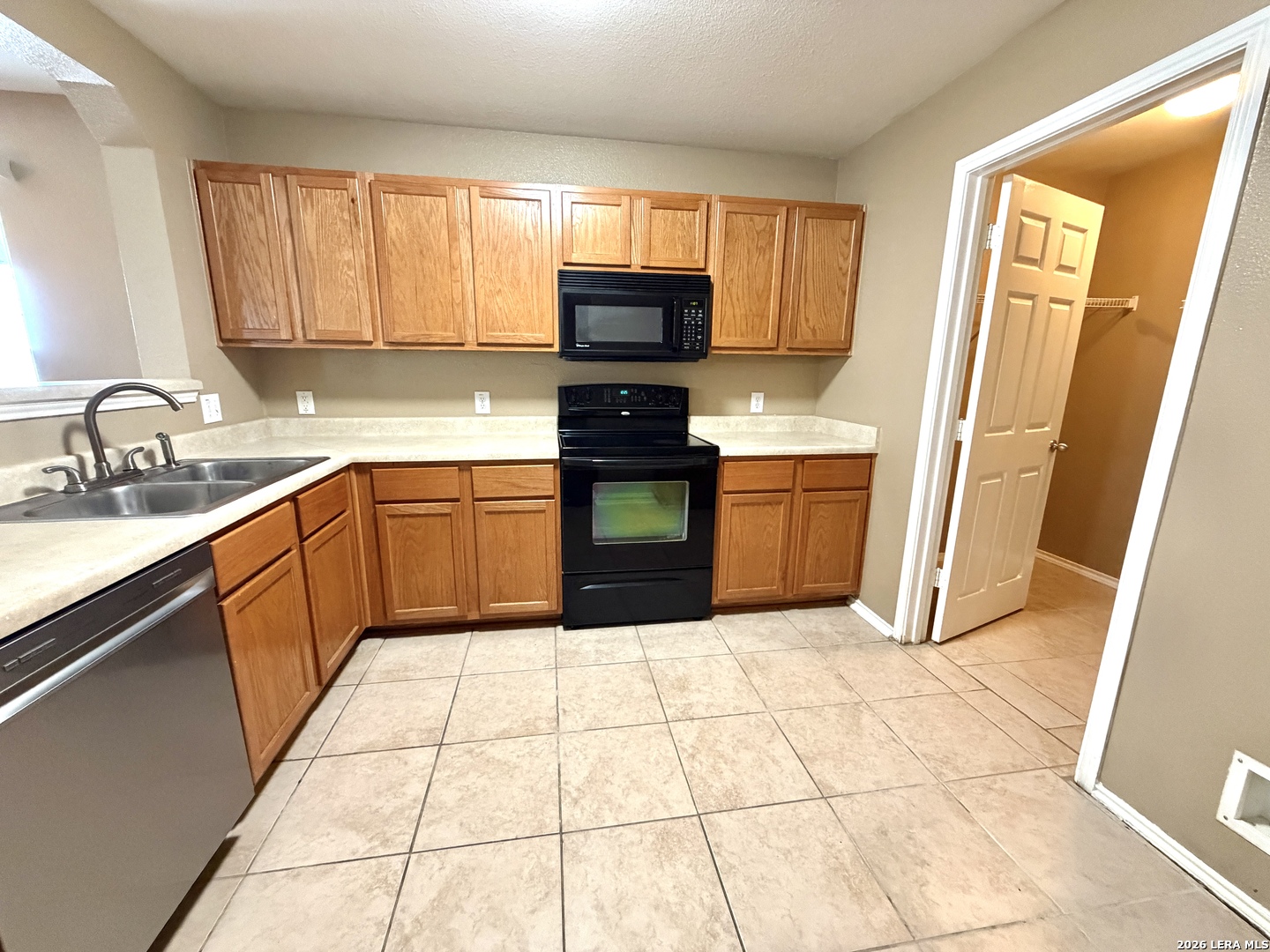 24319 Saffron Plum San Antonio TX 78261