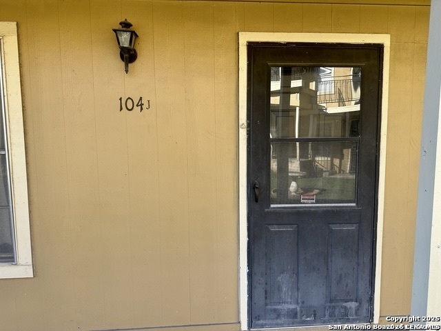 911 Vance Jackson San Antonio TX 78201