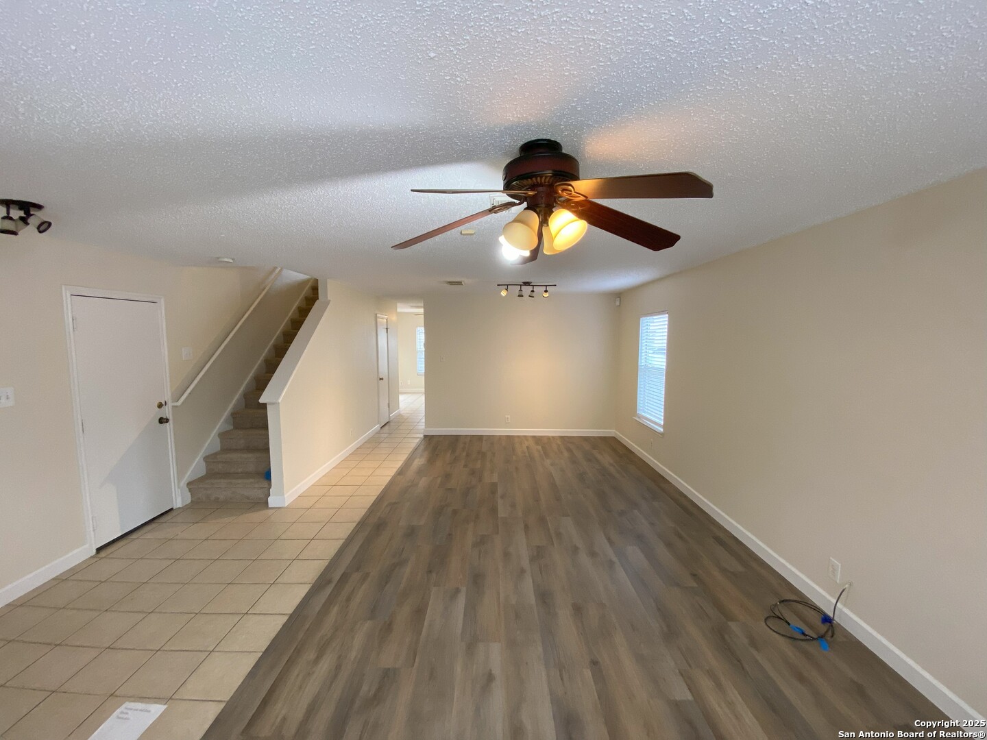 8802 Bridgefield San Antonio TX 78240