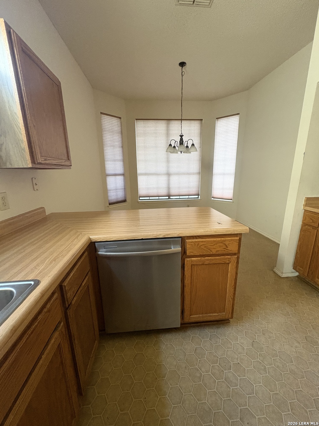9307 Valley Gate San Antonio TX 78250