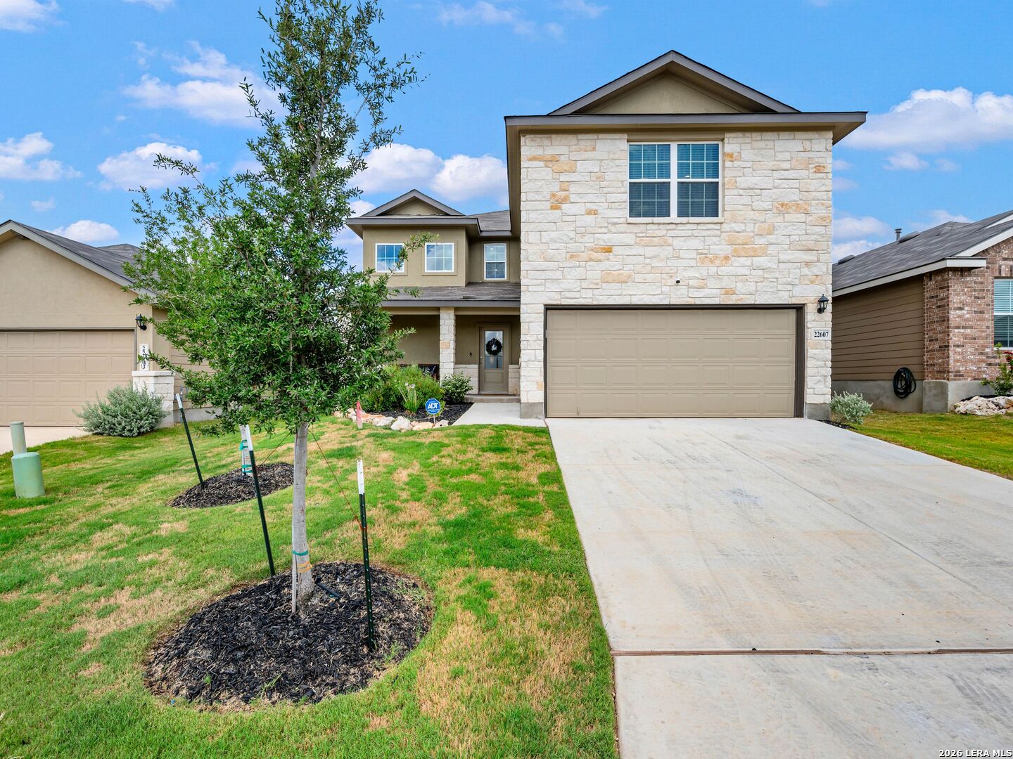 22607 Green Jacket San Antonio TX 78261