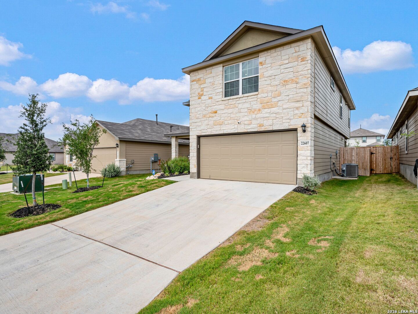22607 Green Jacket San Antonio TX 78261