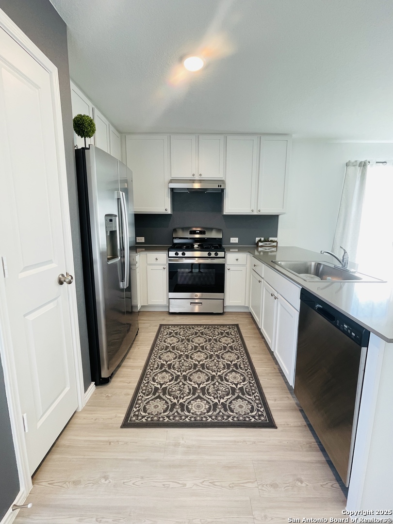 6948 Calcite Trail Elmendorf TX 78112