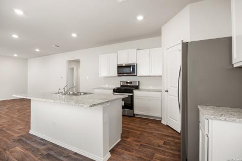 15610 Garam Trail Von Ormy TX 78073