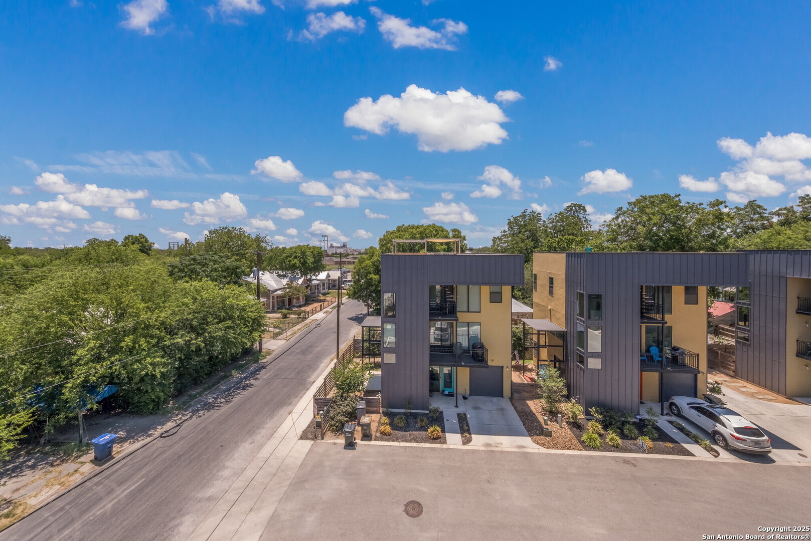 137 Lotus San Antonio TX 78210