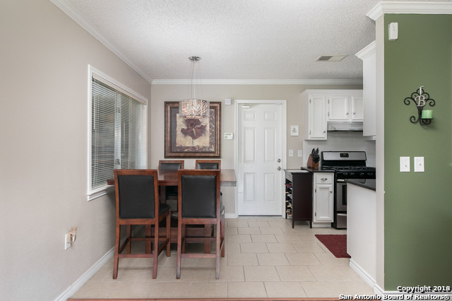 11813 Splintered Oak Live Oak TX 78233