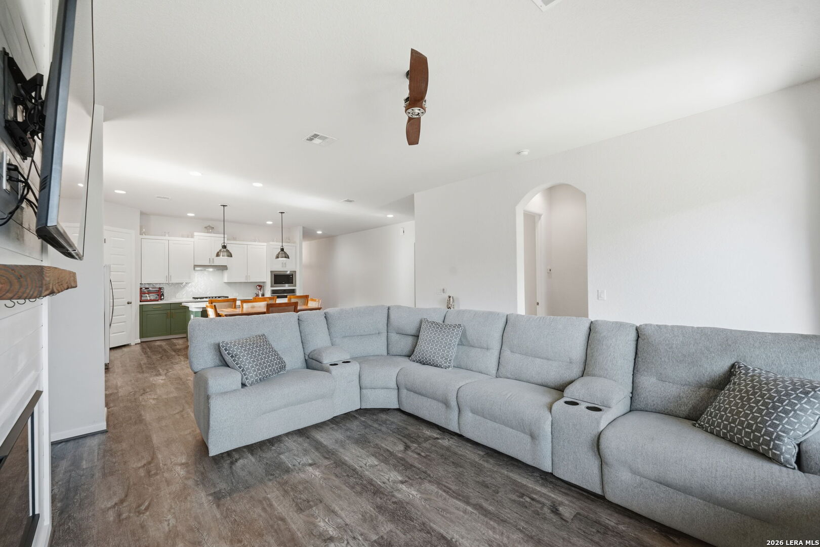 5334 Black Walnut Bulverde TX 78163