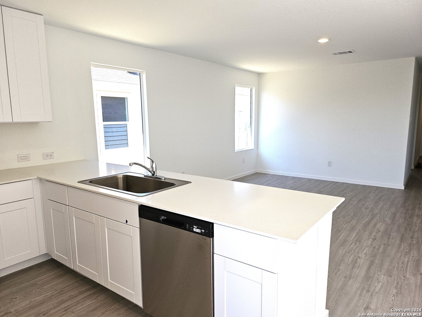 1310 Twisted Creek New Braunfels TX 78130