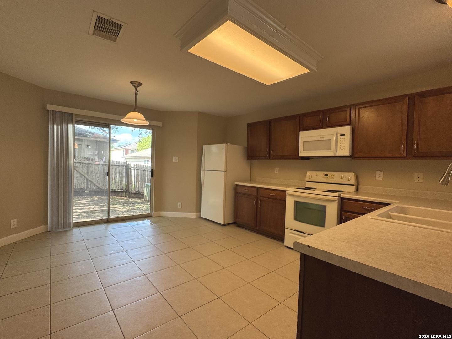 861 Barrel Point San Antonio TX 78251