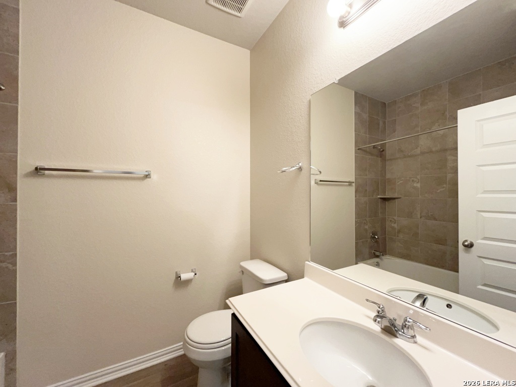 5435 Devils Gate Converse TX 78109