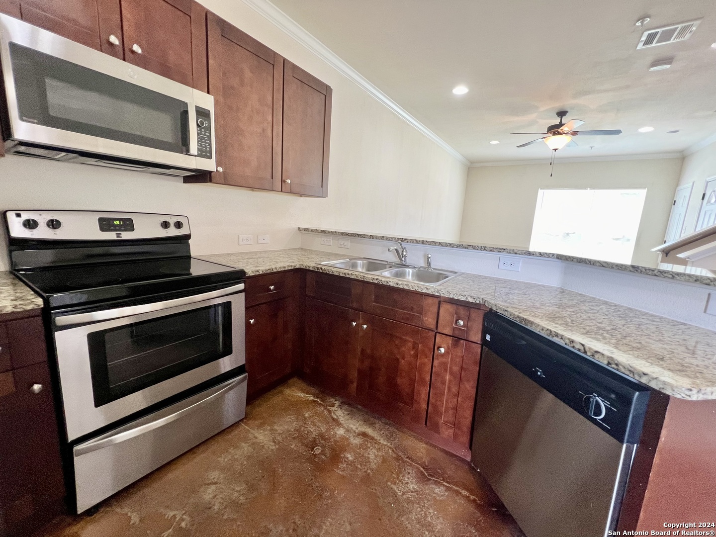622 Meadow Arbor Lane Universal City TX 78148
