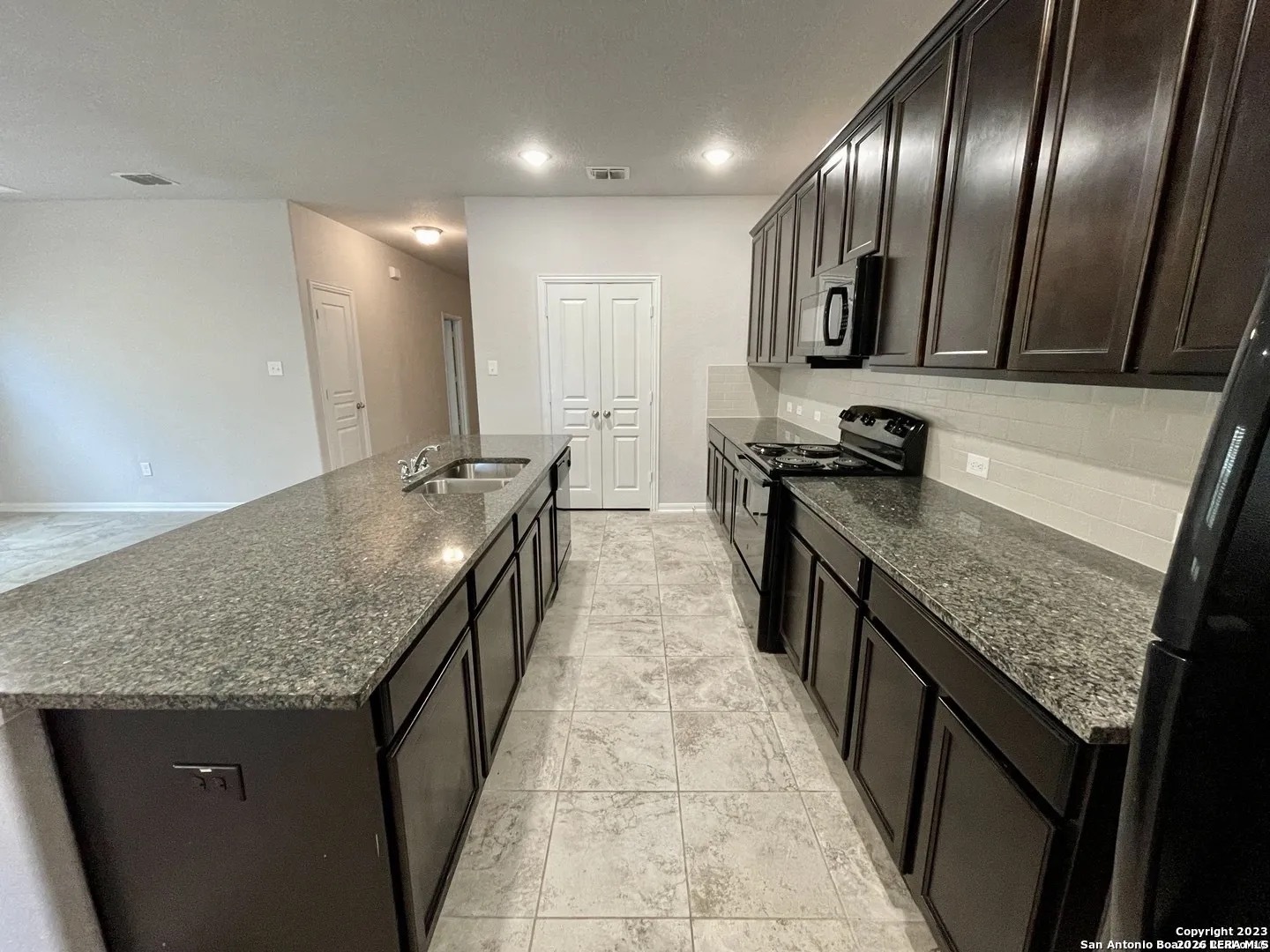2618 Bordelon Nest San Antonio TX 78245