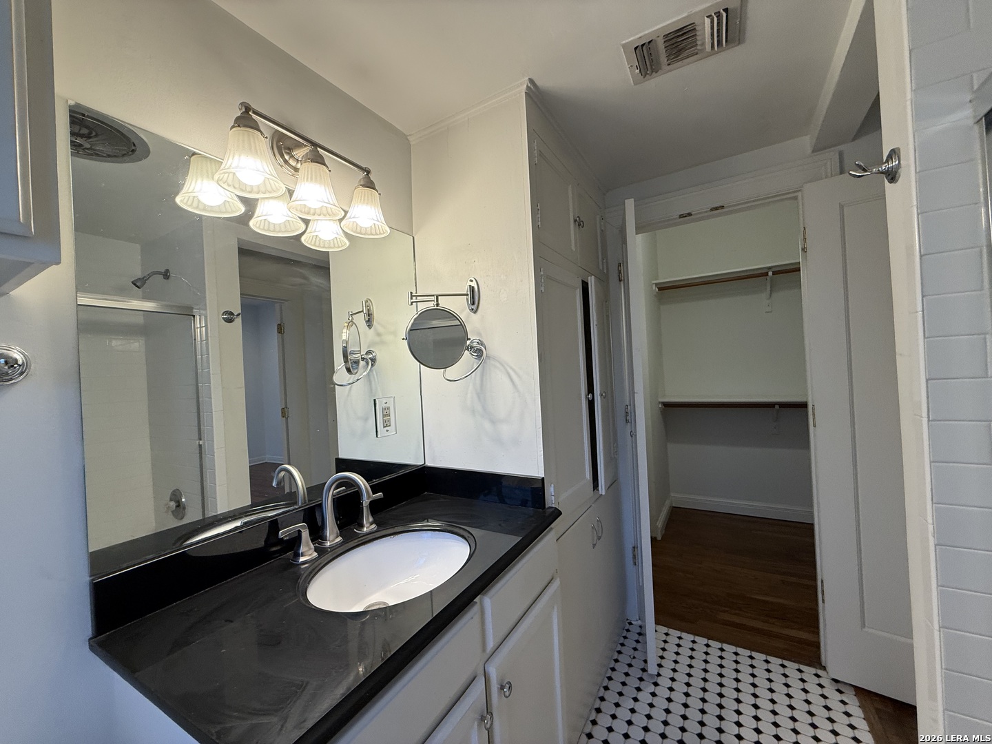 270 E Rosewood Avenue San Antonio TX 78212