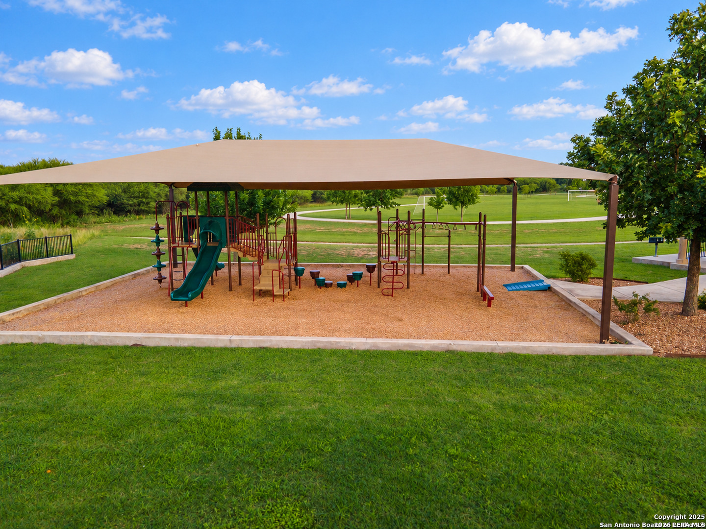 12207 Bening Valley Schertz TX 78154