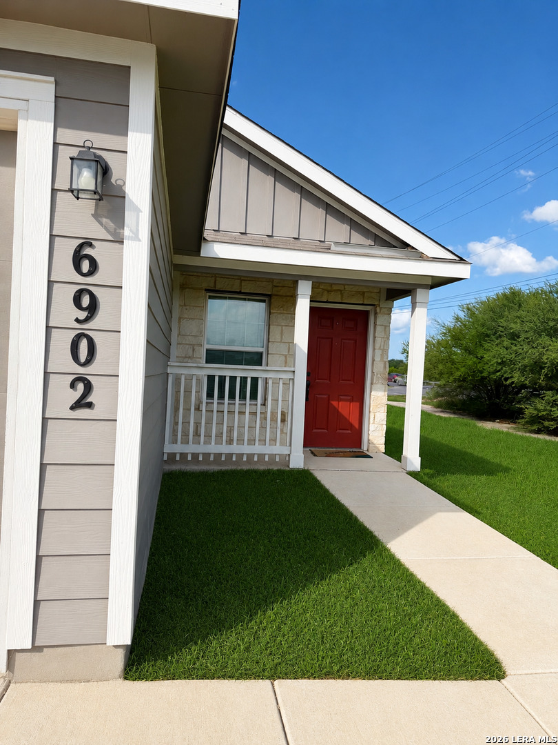 6902 Cozy Run San Antonio TX 78218