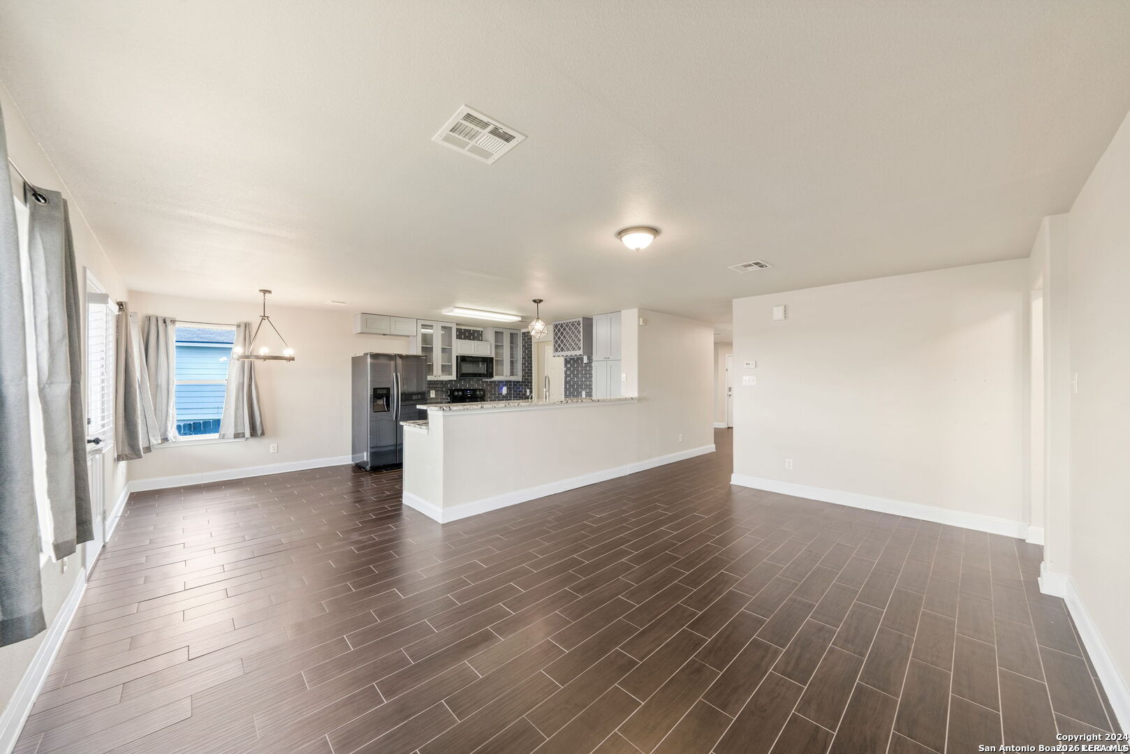 5006 Fountain Hill San Antonio TX 78244