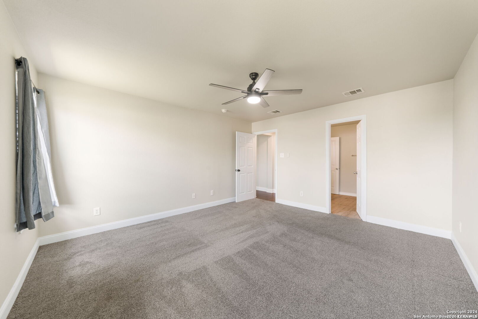 5006 Fountain Hill San Antonio TX 78244