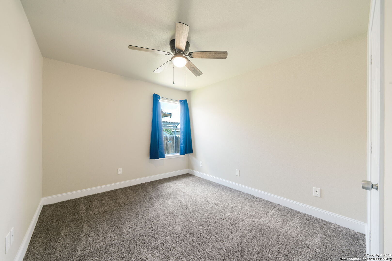 5006 Fountain Hill San Antonio TX 78244